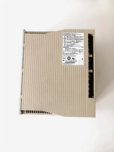 1 STCK. Neu Yaskawa SGDV-330A01A Servoantrieb im Karton per DHL 2-5 Tage Versand - Bild 1 von 4