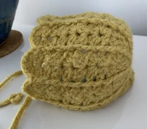 New Handmade 0-6 months Girls Crochet Shell Stitch Bonnet Baby . - Picture 1 of 7