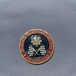 Indianapolis Army Recruiting Battalion Awarded By Commander Challenge Coin - Picture 1 of 2