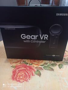 Samsung Gear VR Smartphone VR Headset with Controller Oculus 