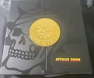 Mezco One: 12 Collective Atticus Doom 6" Action Figure Rumble Society - Picture 1 of 5
