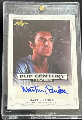 2014 LEAF POP CENTURY ASSINATURAS CARTÃO DE AUTÓGRAFO MARTIN LANDAU - Imagem 1 de 2