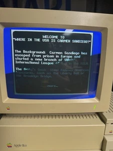 Apple II: WHERE IN THE USA IS CARMEN SANDIEGO DEMO Broderbund Tested See Pics - Afbeelding 1 van 5
