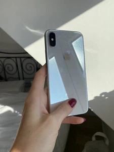 Apple IPhone X 64GB silver / wit - Afbeelding 1 van 8