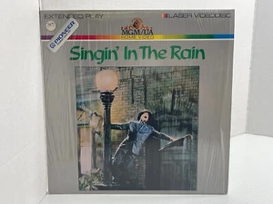 Singin' In The Rain - Laserdisc (Gene Kelly) 1983 Pioneer Extended Play Edition - Picture 1 of 8