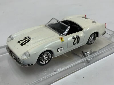 1/43 Vitesse Ferrari 250 Spyder California 1960 24 Hours of Le Mans Car #20 #488 - Image 1 of 4