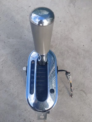 2007 FORD F150  Automatic   Transmission Floor Console Gear Knob Shifter Selecto - Image 1 of 4