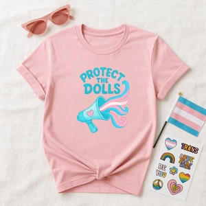 Protect The Dolls Shirt LGBTQ Pride Tee Trans Rights Ally Megaphon Gleichstellung Top - Bild 1 von 10