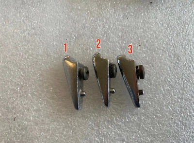 Manija de tirador de dedo de puerta de combustible Alfa Romeo Spider 124 Fiat Pininfarina moldura de lengüeta Foto 1 de 4