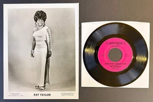 PAT TAYLOR Struttin' Your Stuff/These Days 45+PHOTO c.1970 Rare Funk Soul HEAR! - Imagen 1 de 4
