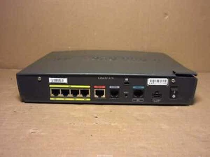 CISCO CISCO878 v05 - 878 G.SHDSL Security Router 4x 10/100 LAN Port BROKEN COVER - Afbeelding 1 van 4