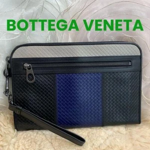 Bolso Clutch Bottega Veneta Negro Azul Beige - Imagen 1 de 10