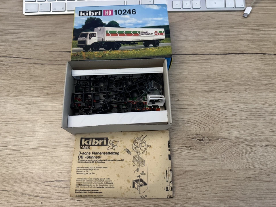Kibri Kit H0 10246 Plannensattelzug DB Stinnes Vagone Ricostruita IN Conf. Orig. - Immagine 1 di 1