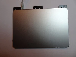 Asus VivoBook 17 F712F Touchpad Mit Kabel Touch Pad mit Kabel getestet - Bild 1 von 3