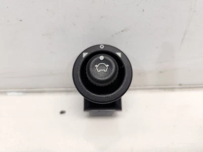 Interruptor del espejo retrovisor eléctrico izquierdo para conductores Ford Fiesta 2014-19  Foto 1 de 4