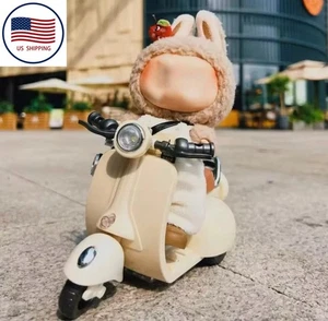 Passend für 1,2,3 LAFUFU The Monsters Puppe Plüsch Mini Motorrad Zubehör - KEINE PUPPE - Bild 1 von 8