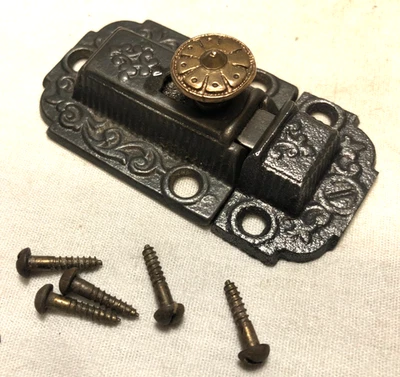 Armario de colección con pestillo Eastlake hierro fundido latón herrajes fechados 1871 armario #J14 Foto 1 de 4