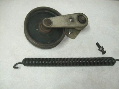 Conjunto de brazo ralentí Scag Turf Tiger con polea plana Ider y resorte-usado-461091,48198 Foto 1 de 3