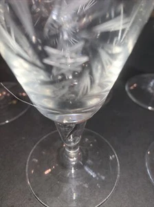 7 Cordial Goblets Crystal Etched Pinwheel & Star Glasses 5” high - Picture 1 of 3