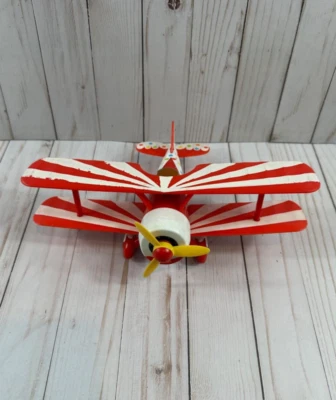 Coches Disney Pixar de 10,5" Barney Stormin, plástico, hélice gira con sonidos Foto 1 de 4