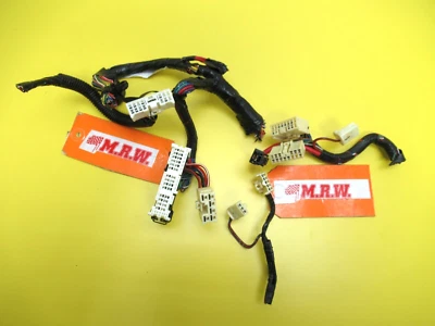 INTERRUPTOR RELÉ CAJA DE FUSIBLES CABLE TABLERO PANEL MOTOR para MITSUBISHI ECLIPSE 06-12 Foto 1 de 4