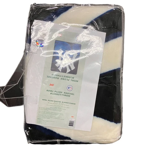 Vintage The Northwest Company MLB New York Yankees Royal Plush Raschel Blanket Cover