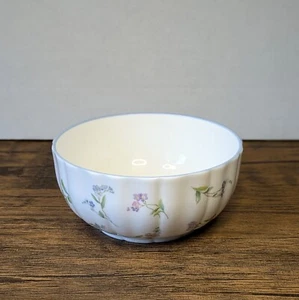 Vintage - 1983 Royal Worcester Fine Bone China, Floral 4" Forget Me Not Bowl - Picture 1 of 11