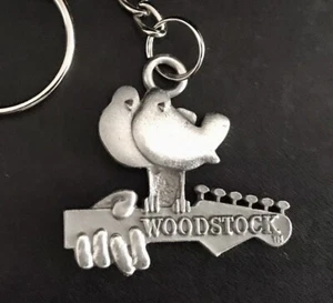 Pewter Woodstock 1969 Peace Now Partridge Bird Guitar Logo Music Keychain - Picture 1 of 2