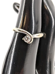 14KT White Gold 3.55g Single Diamond Ring Size 7, 1/4cttw Approx. - Picture 1 of 13