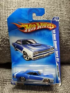 Hot Wheels 2009 MUSCLE MANIA '69 DODGE CORONET SUPER BEE 7/10 - Picture 1 of 2