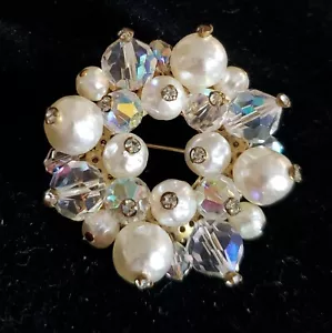 EARLY MIRIAM HASKELL AUORA BOREALIS FACETED CRYSTALS & BAROQUE PEARLS BROOCH - Picture 1 of 6