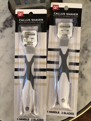Lote de 2 afeitadoras Callus con cuchillas de repuesto Walgreens 1 mango 2 cuchillas cada una Foto 1 de 4