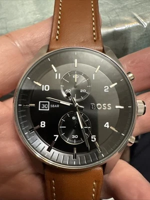 Мужские кварцевые часы с хронографом Hugo Boss коричневая кожа 44 мм - Изображение 1 из 4