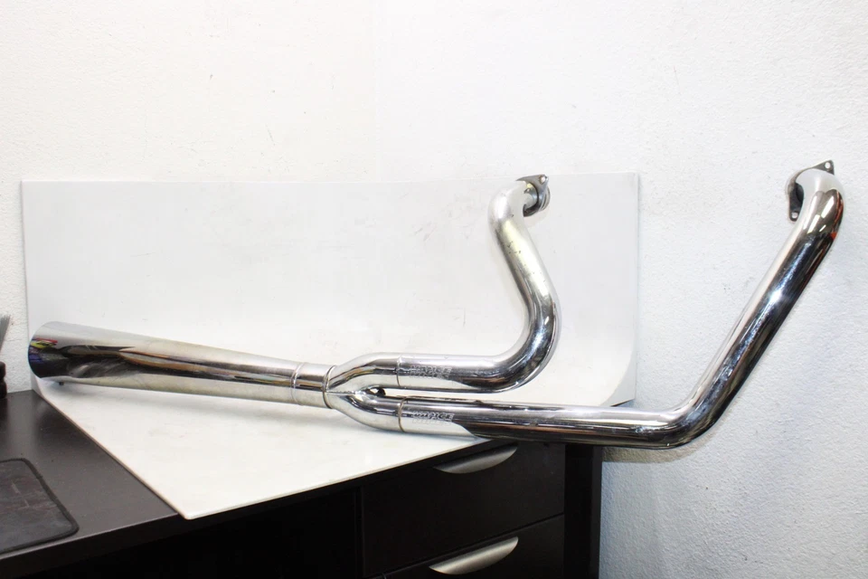 2002 YAMAHA ROAD STAR XV1600A FULL EXHAUST SYSTEM VANCE & HINES - Image 1 of 4