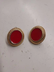 ORECCHINI CLIP VINTAGE MONET TONO ORO E SMALTO ROSSO - Foto 1 di 6