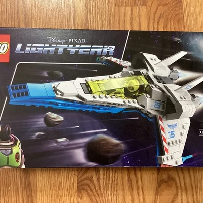 LEGO Disney Pixar Buzz Lightyear XL-15 Spaceship 497 Pcs Building Toy NIB - Image 1 of 4
