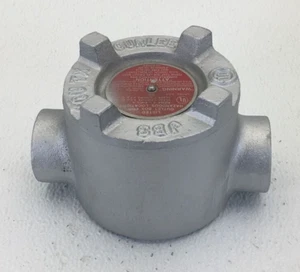 GUAC36SA CROUSE-HINDS 1-INCH EXPLOSION PROOF BOX TYPE C ALUMINUM - Picture 1 of 3