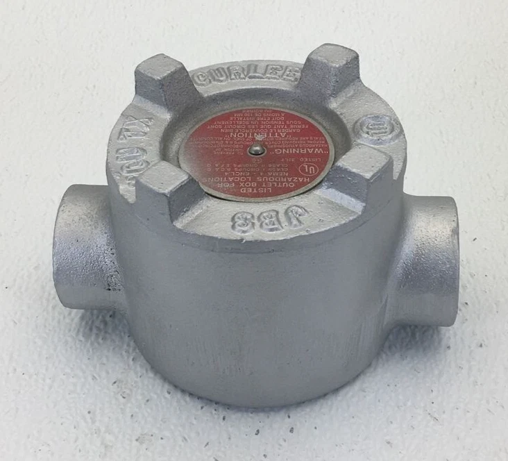 GUAC36SA CROUSE-HINDS 1-INCH EXPLOSION PROOF BOX TYPE C ALUMINUM - Image 1 of 3