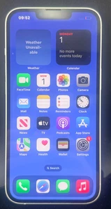 Apple iPhone 13 - 128GB - Unlocked - Starlight White - BH:81% - Picture 1 of 4