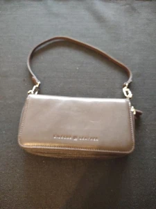 Portafoglio donna Wilson' in pelle, marrone, bifold, porta carte/libro degli assegni - Foto 1 di 9