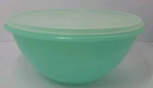 Vintage. Z USA Made Tupperware Wunderbare Schüssel 237-12 Jadeitgrün mit Deckel 230-16 - Bild 1 von 17