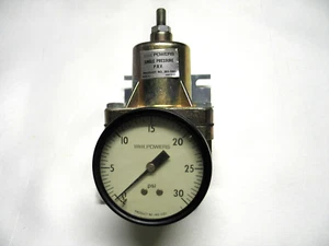 đź’ĄPOWERS 1/4" SINGLE PRESSURE REDUCING VALVE 0-30 PSI 201-1001 - Picture 1 of 5