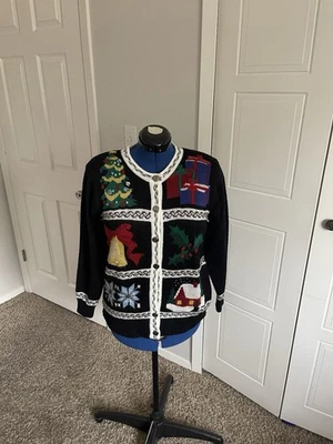 Suéter de Navidad gris Lauren años 80/90 regalos tejidos, copo de nieve, acebo, árbol Foto 1 de 4