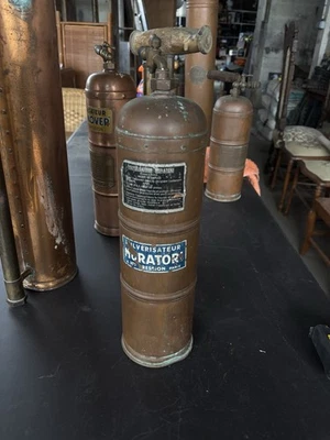 ANCIEN PULVÉRISATEUR MURATORI EN CUIVRE - Photo 1/3
