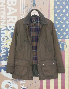 £249 Mujer Barbour Vintage Beadnell Chaqueta Cera Oliva Reino Unido 12 10 EE. UU. 8 6 UE 38 36 - Imagen 1 de 8