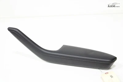 2019-2021 MAZDA 3 ЗАДНЯЯ ПРАВАЯ БОКОВАЯ ДВЕРНАЯ ПАНЕЛЬ С ВЫДВИЖНОЙ РУЧКОЙ ПОДЛОКОТНИК КОЖА ОТ ОРИГИНАЛЬНОГО ПРОИЗВОДИТЕЛЯ - Изображение 1 из 4