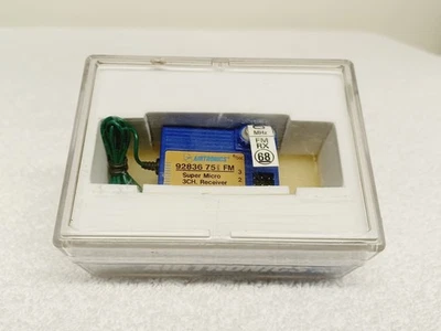 (NEW) VINTAGE AIRTRONICS FM 75MHz 3ch Super Micro Receiver BY SANWA RX-68 JAPAN - Image 1 of 4