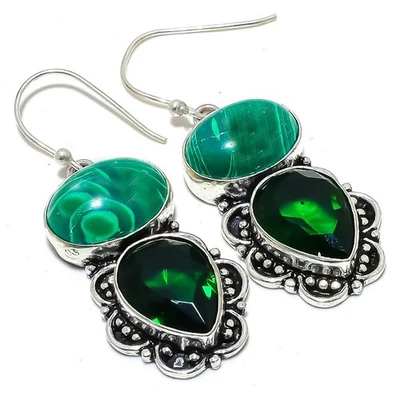 Pendiente de joyería enchapado en plata con piedras preciosas de diopsido cromado y malaquita 2,1" LE939 Foto 1 de 4