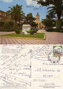 B44 - Cartolina - BERNALDA - MATERA - PIAZZA MUNICIPIO E MONUMENTO AI CADUTI - Picture 1 of 1