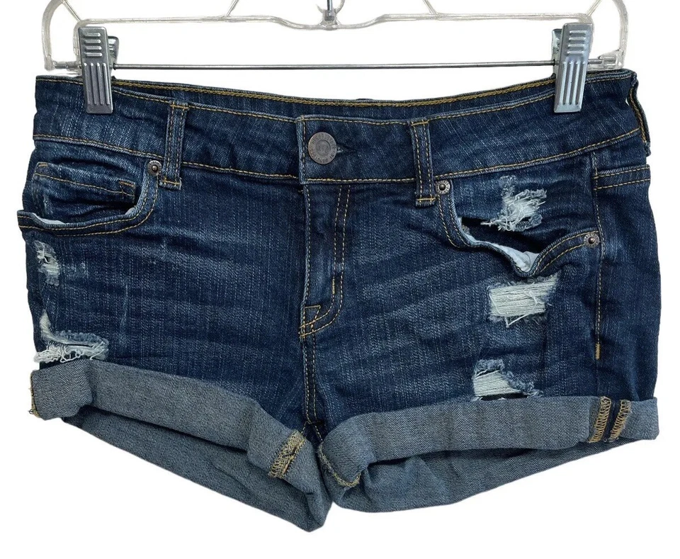 Shorts Aeropostale Midi Feminino Tamanho 6 Azul Denim Elástico Cintura Desgastada 30” - Imagem 1 de 4